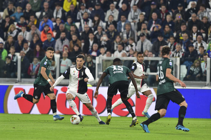 Juventus FC vs Bologna FC / SERIE A 2019-2020